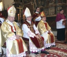 Biskupi konsekratorzy